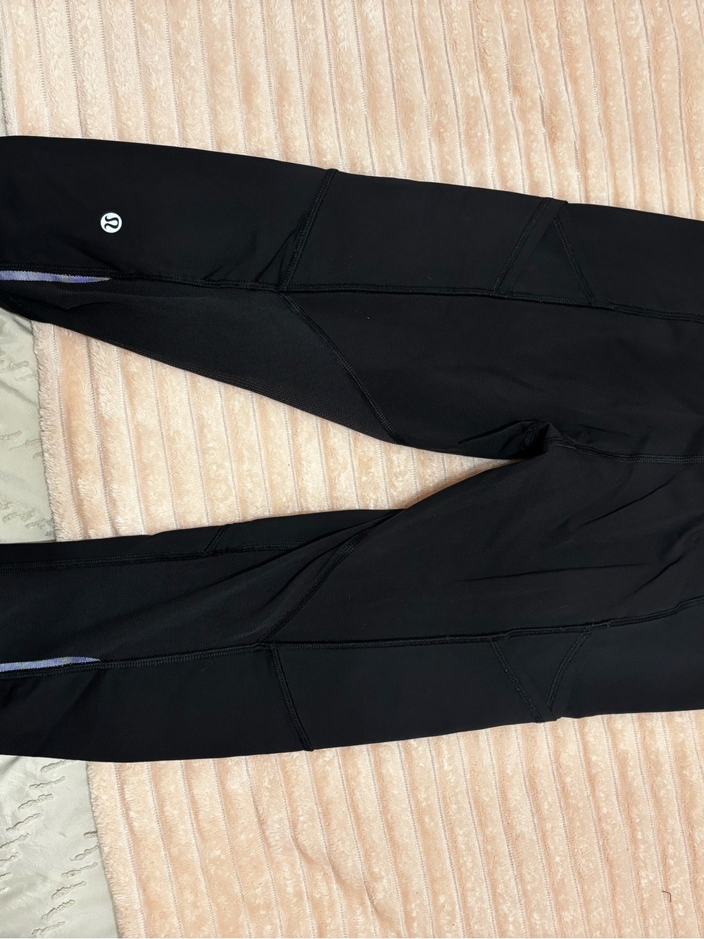 Lululemon capri leggings - Picture 2 of 3